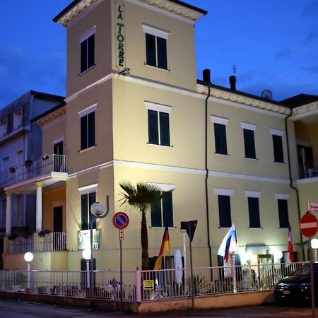 Hotel La Torre Rimini Exteriér fotografie