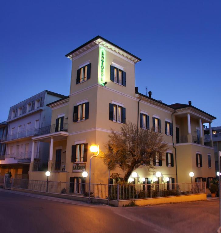 Hotel La Torre Rimini Exteriér fotografie