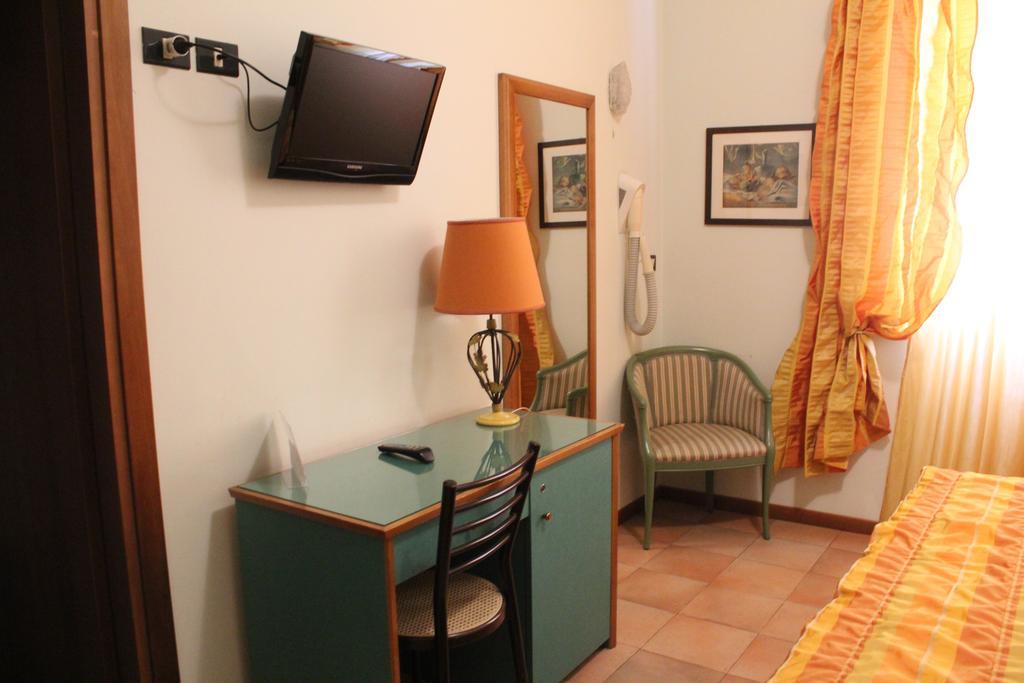 Hotel La Torre Rimini Exteriér fotografie