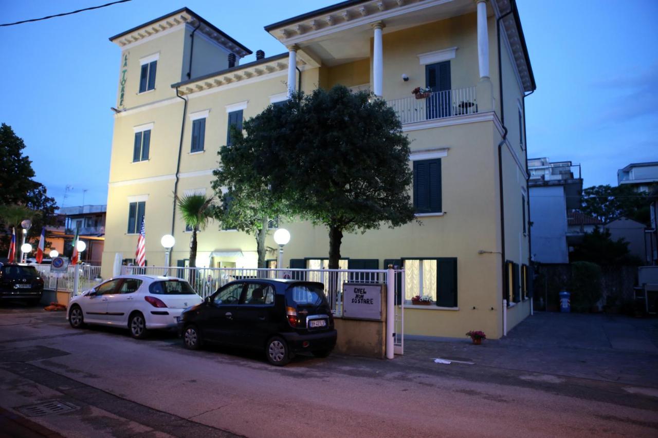 Hotel La Torre Rimini Exteriér fotografie