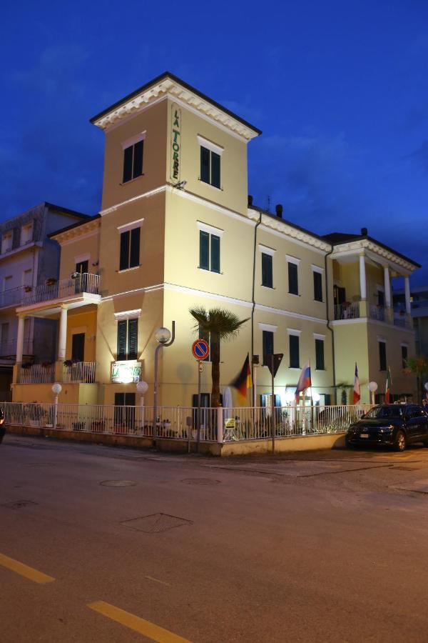 Hotel La Torre Rimini Exteriér fotografie