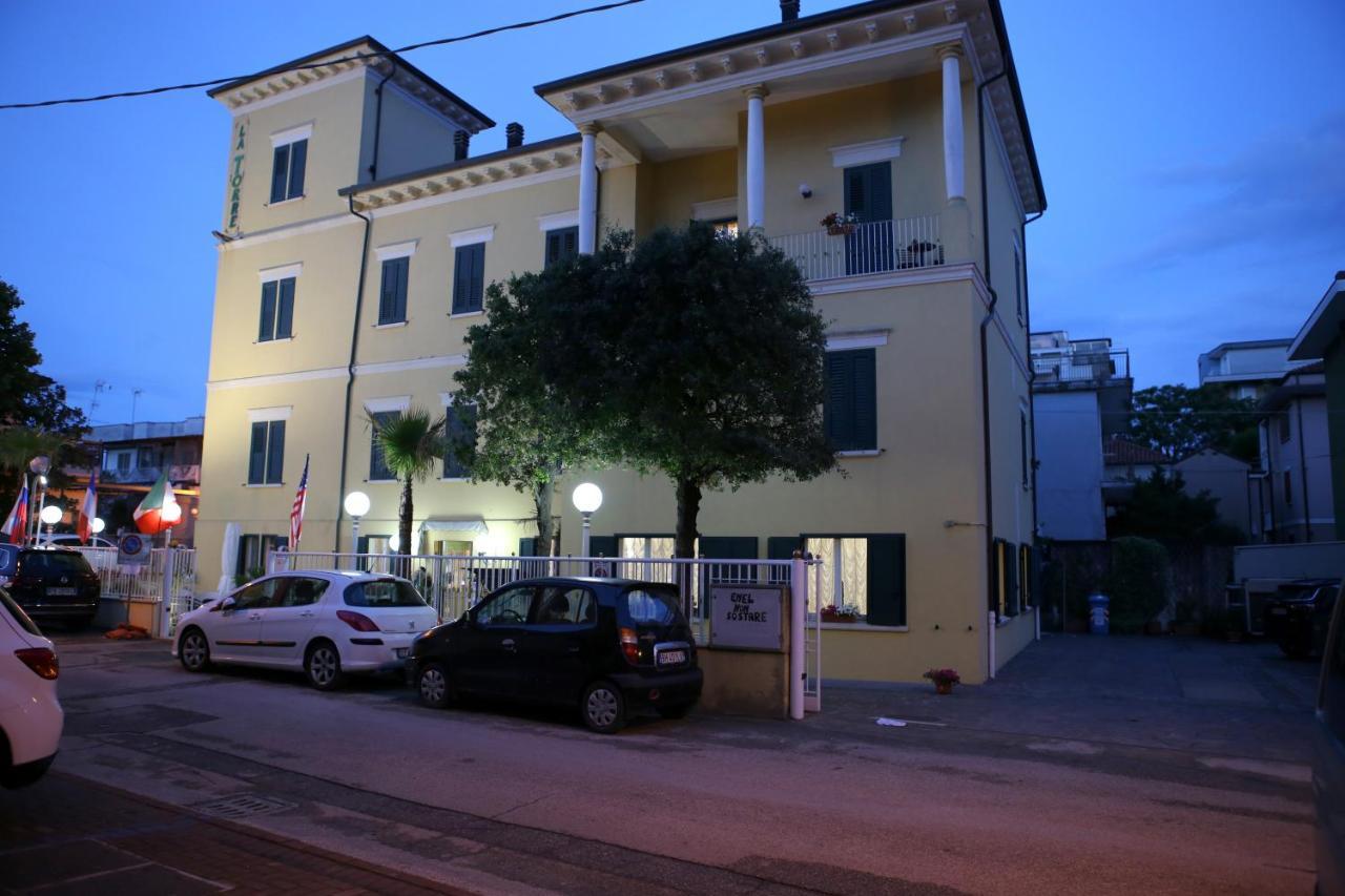 Hotel La Torre Rimini Exteriér fotografie